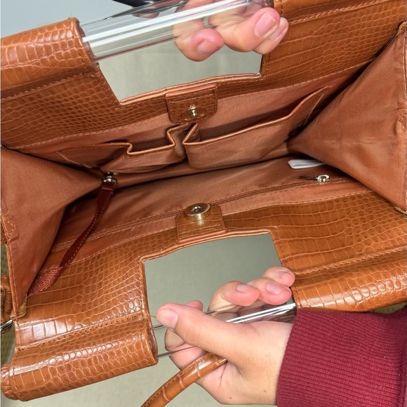 NWT Beis The Crossbody In Cognac Croc - Picture 10 of 10